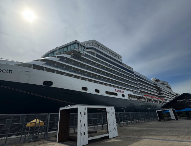 Cunard Queen Elizabeth